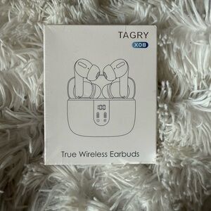 XO8 Wireless Earbuds